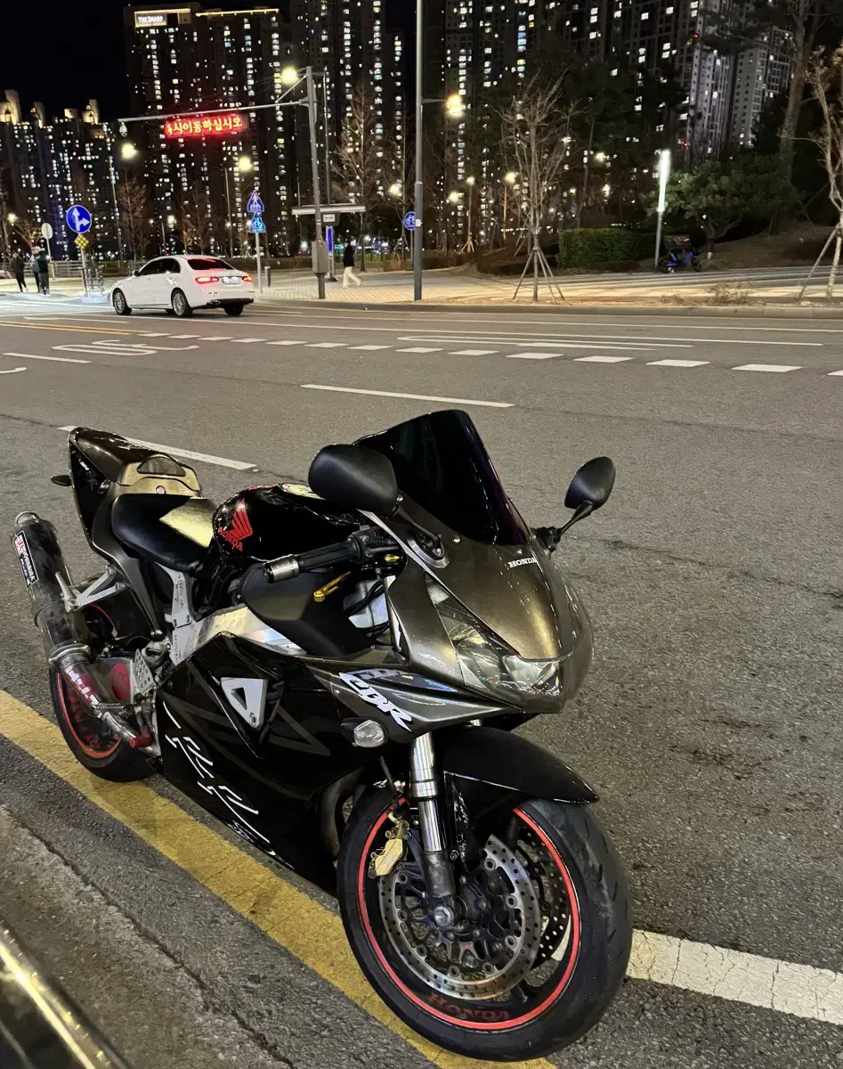 Cbr929 6만 민트급